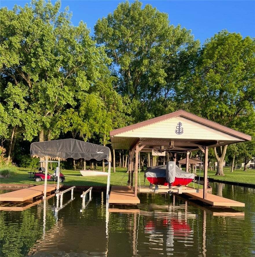 House in Decatur, Illinois, United States 4 - 18111578