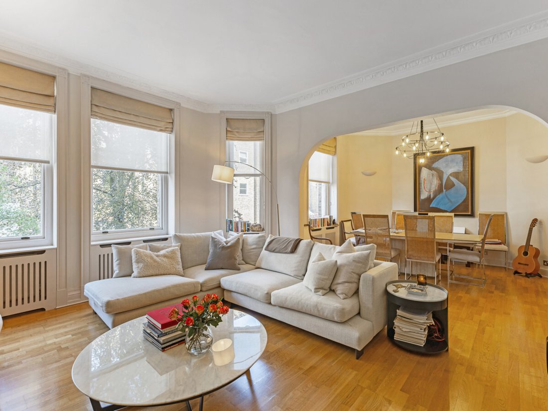 Apartment in Campden Hill, Kensington And Chelsea, England 4 - 18114674
