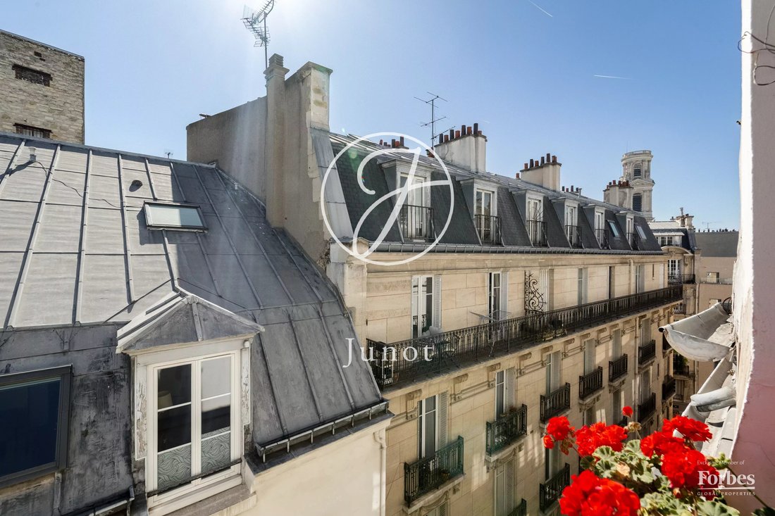 Apartment in Odéon, Paris 6e Arrondissement, Paris 4 - 18111369