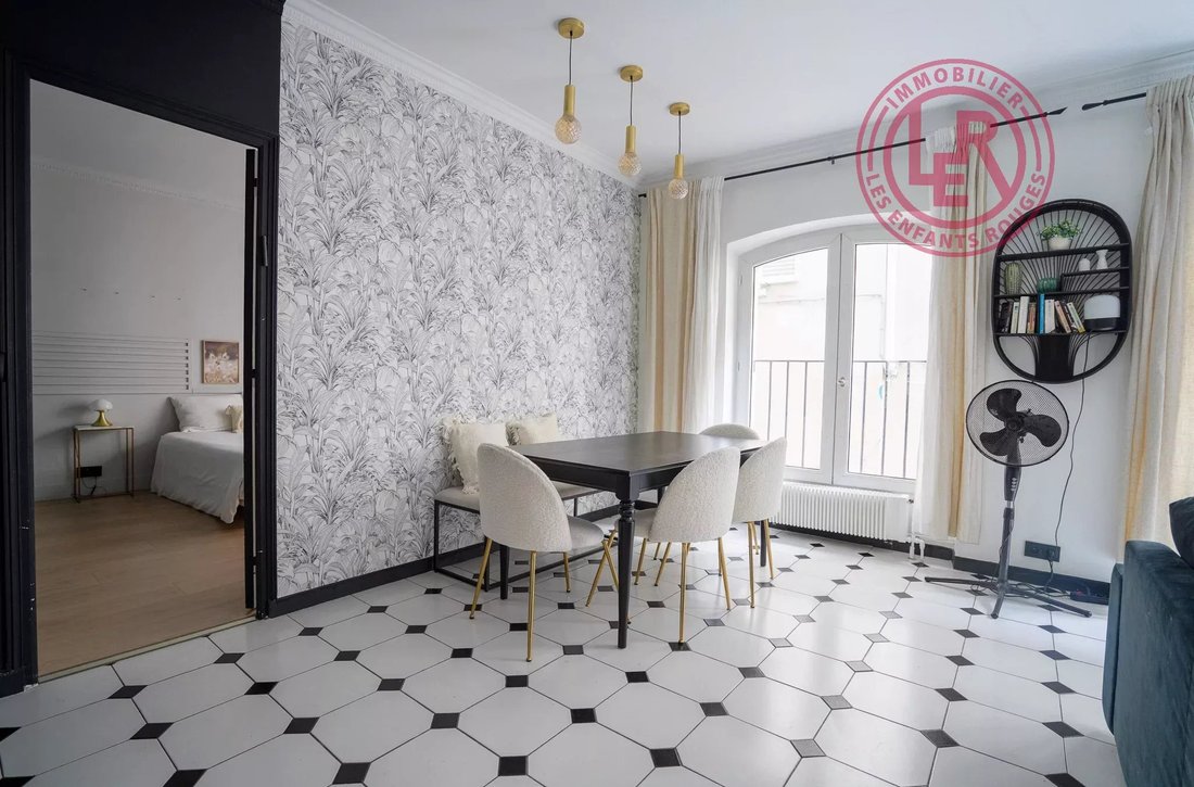 Apartment in Porte Saint Denis-Paradis, Paris 10e Arrondissement, Paris 5 - 18111526