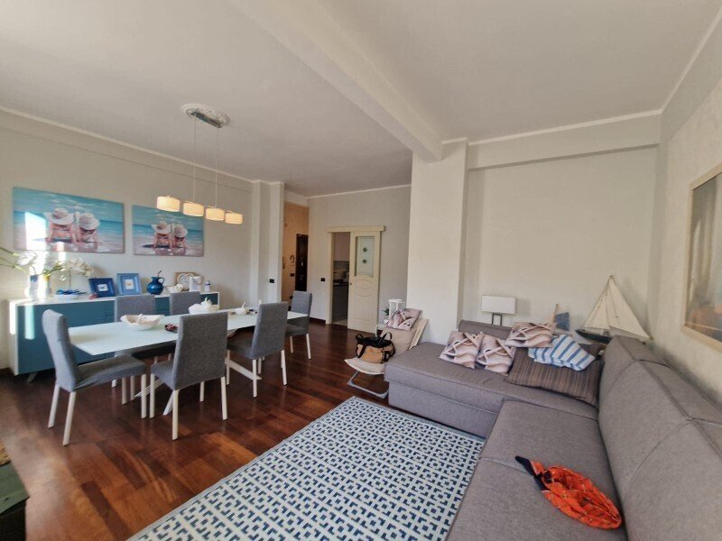 Apartment in Lungomare, Viareggio, Tuscany 1 - 18112697