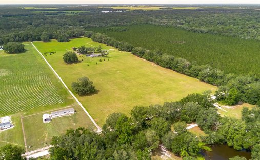 House in McAlpin, Florida, United States 1
