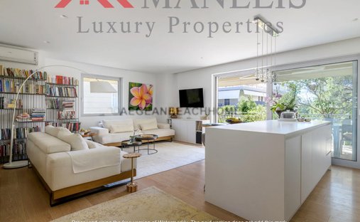 Apartment in Vouliagmeni, Attica, Greece 1