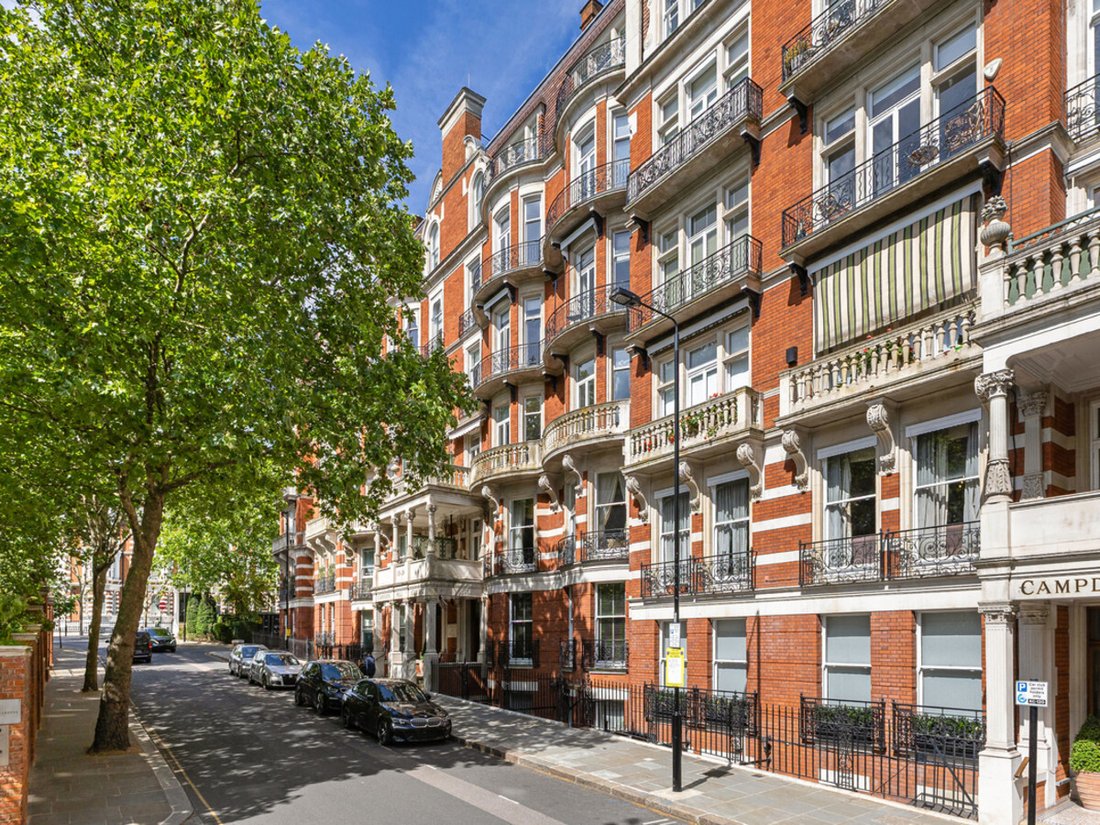 Apartment in Campden Hill, Kensington And Chelsea, England 1 - 18114674