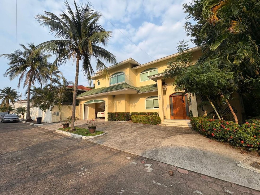 House in El Estero, Veracruz, Mexico 1 - 18110184