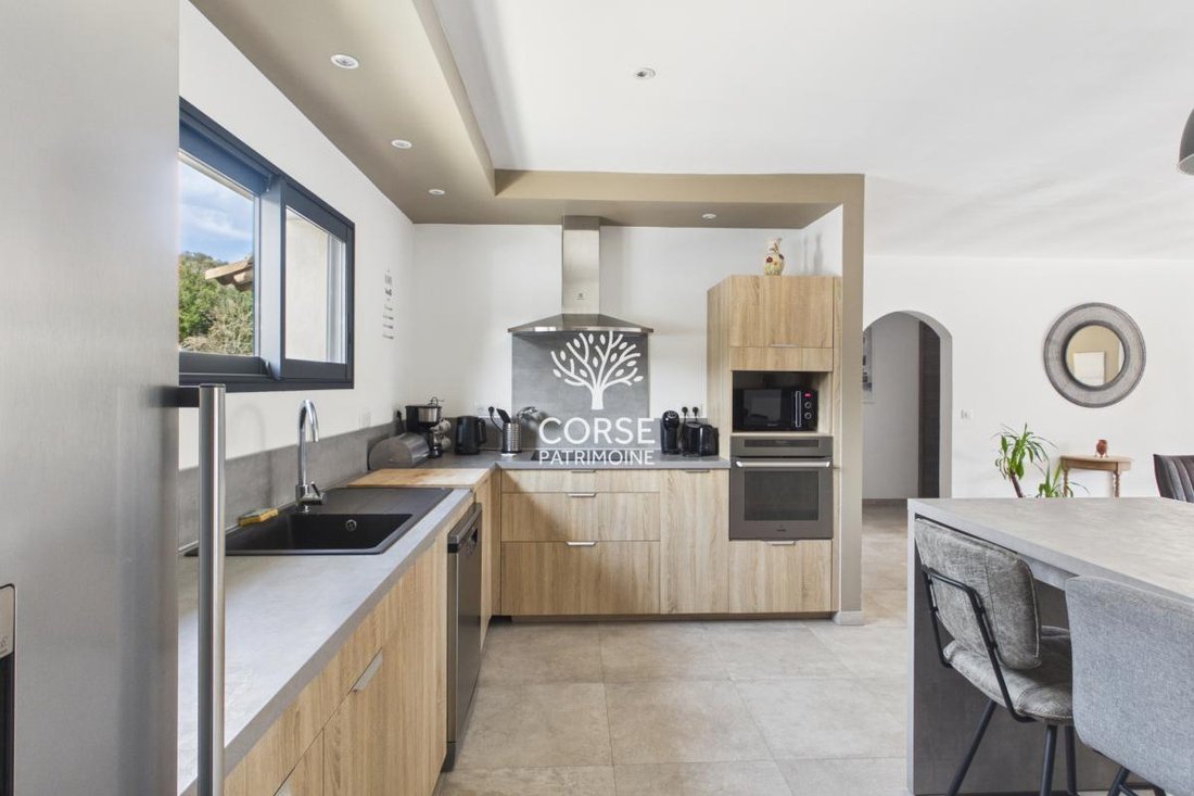 Villa in Bonifacio / Bunifaziu, Corsica, France 4 - 18111523