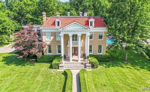 House in Sikeston, Missouri, United States 1