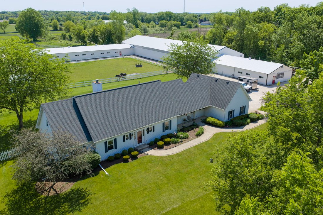House in Antioch, Illinois, United States 1 - 18111994