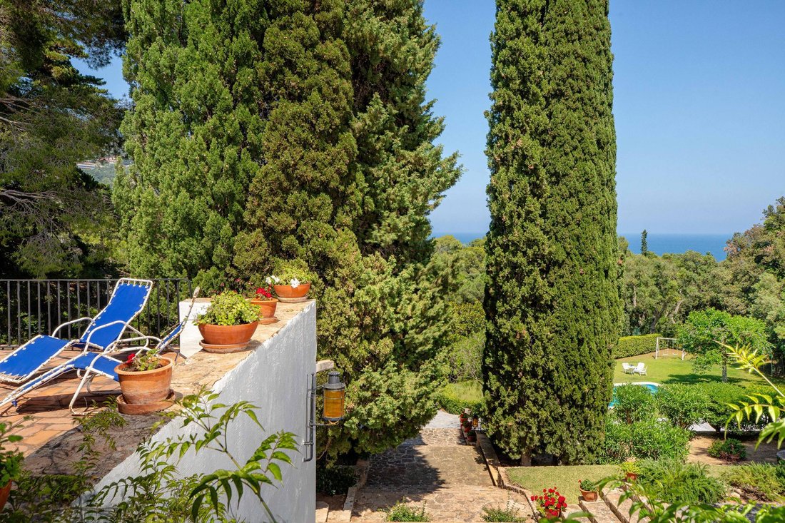 Villa in Begur, Katalonien, Spanien 3 - 18110634