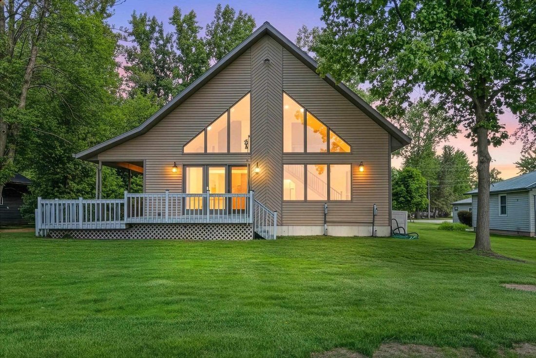 House in Shawano, Wisconsin, United States 3 - 18112584