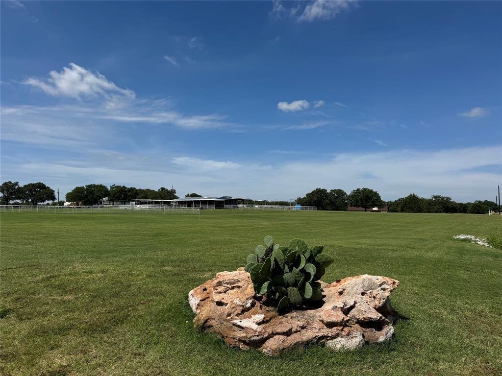 Farm Ranch in Alvord, Texas, United States 2 - 18114115