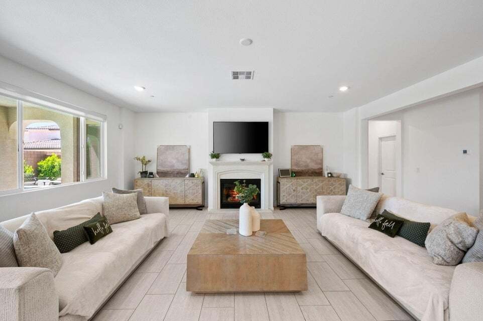 House in Indio, California, United States 3 - 18112149