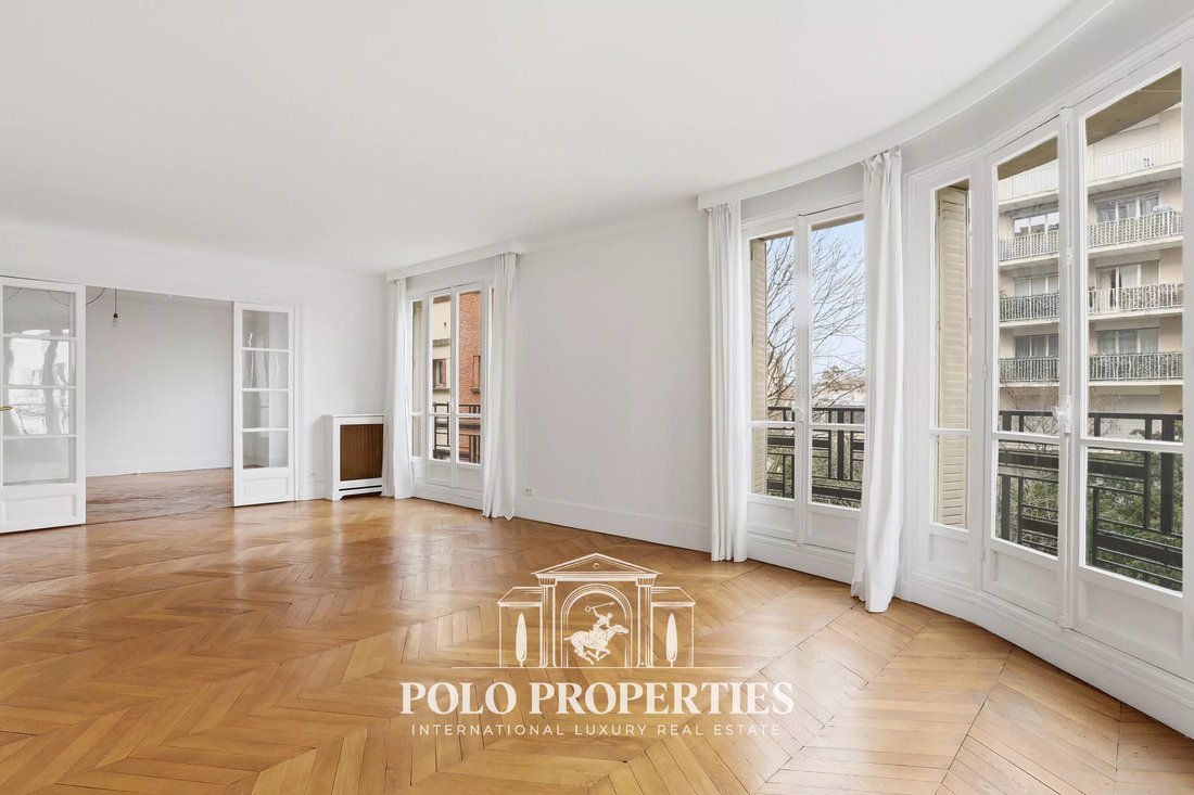Apartment in Auteuil Sud, Paris 16e Arrondissement, Paris 4 - 18111276