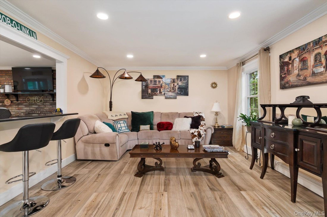 House in Northport, New York, United States 5 - 18112275