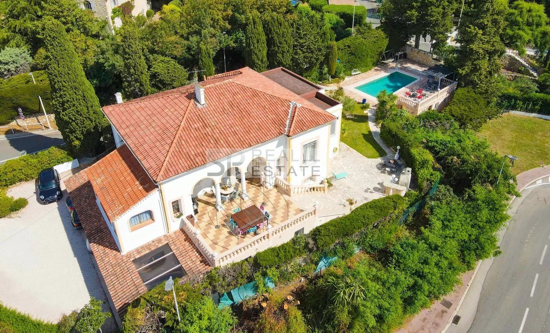 Villa in Cannes, Provence-Alpes-Côte d'Azur, France 3 - 18110970