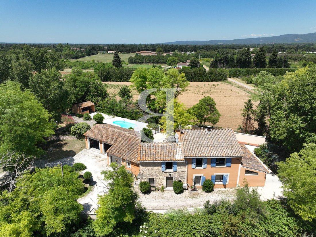 Country House in Robion, Provence-Alpes-Côte d'Azur, France 2 - 18003098