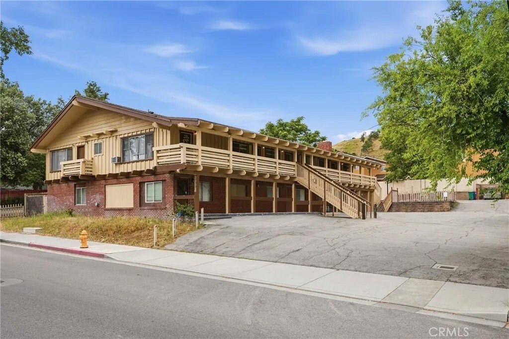 Paso Robles, California, United States 3 - 18041123