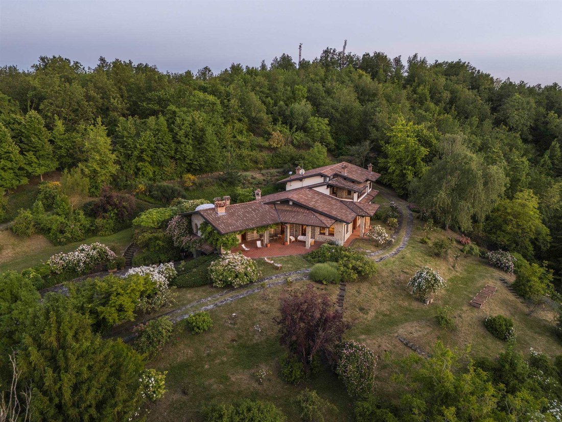 Villa in Nibbiano, Emilia-Romagna, Italy 4 - 17979895