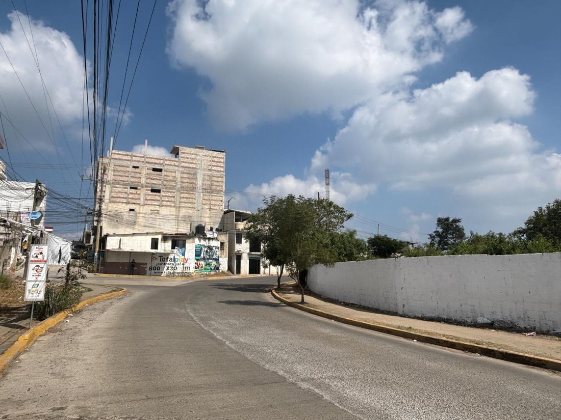 Land in Xalapa, Veracruz, Mexico 2 - 18114901