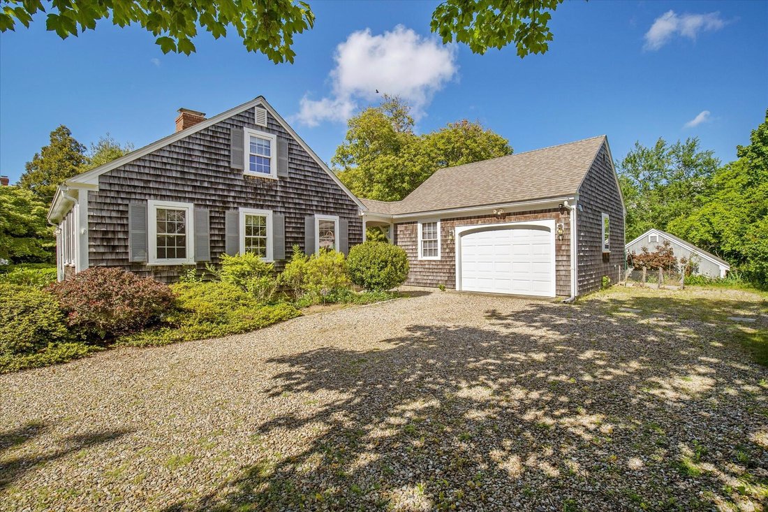 House in Dennis, Massachusetts, United States 2 - 18110181