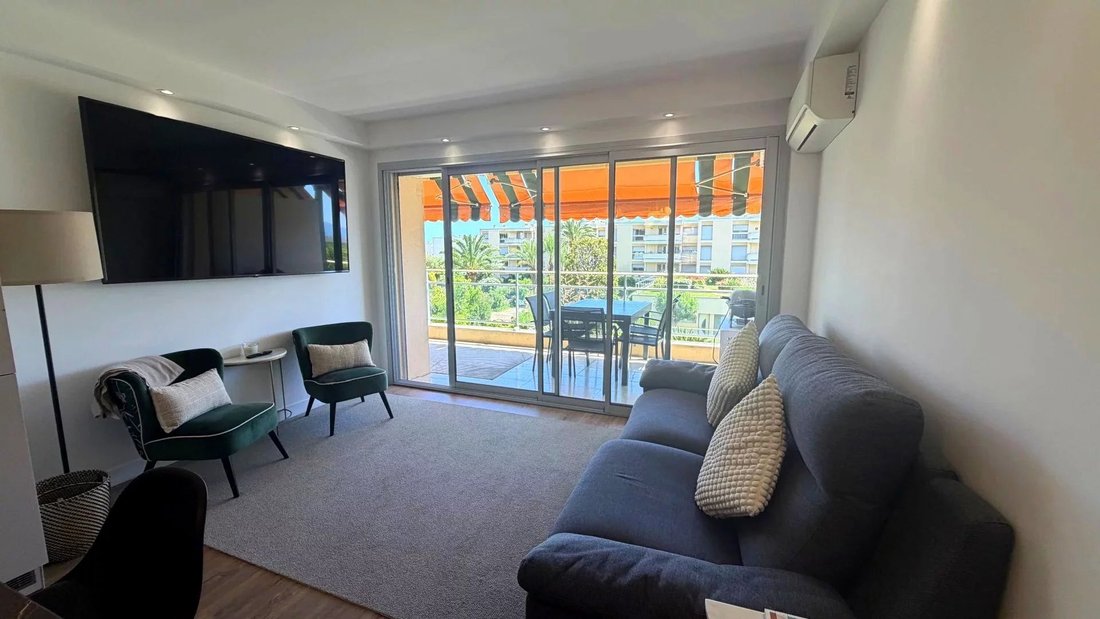 Apartment in Cannes, Provence-Alpes-Côte d'Azur, France 2 - 18111292