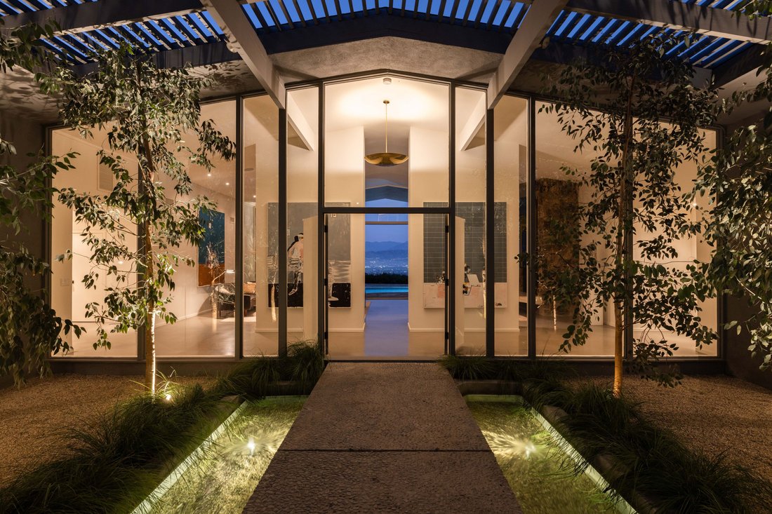 House in Los Angeles, California, United States 3 - 18111251