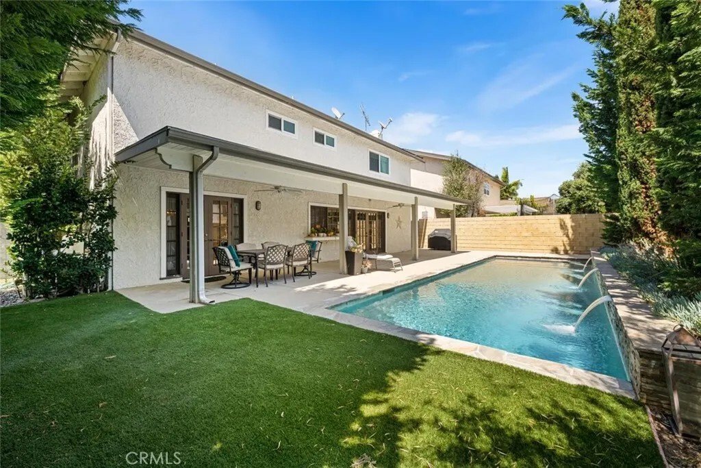 House in Los Alamitos, California, United States 2 - 18112862