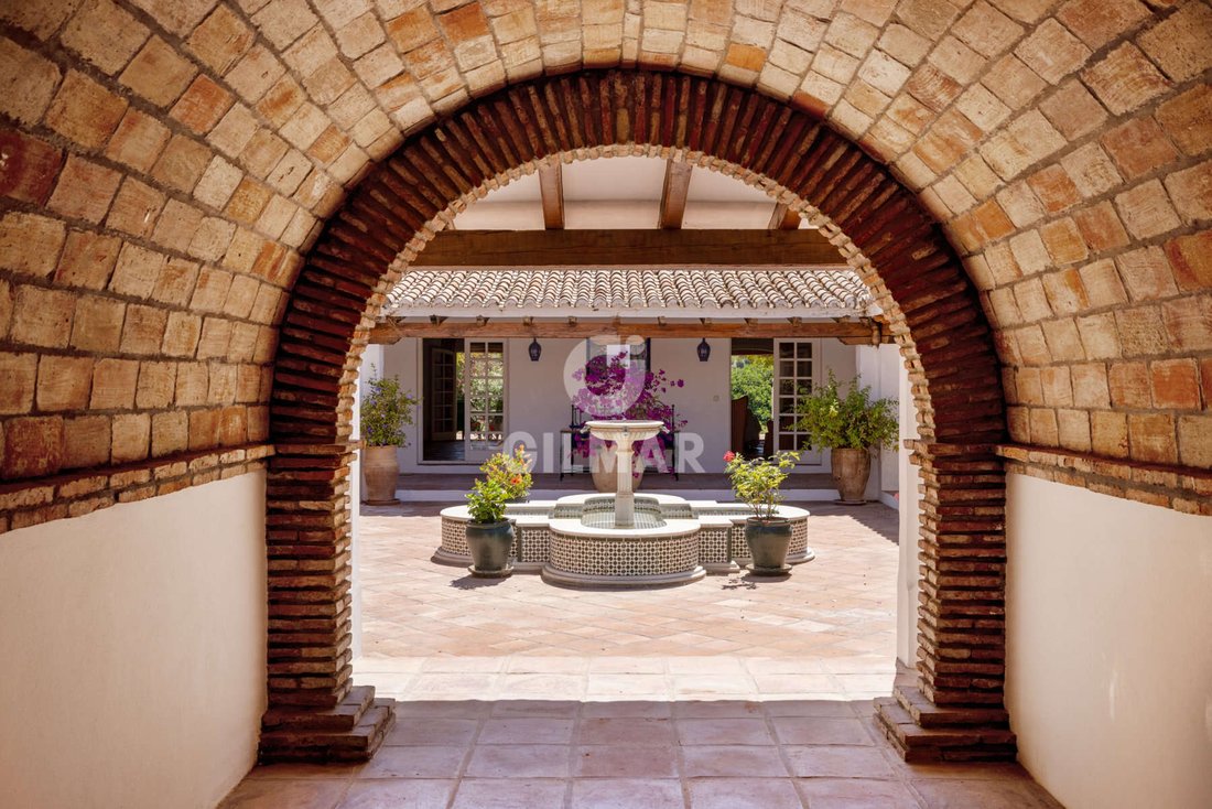 Villa in Cancelada, Estepona, Andalusia 5 - 18110737