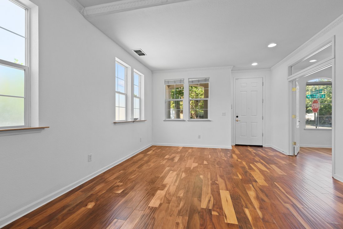 Sacramento, California, United States 5 - 18109933