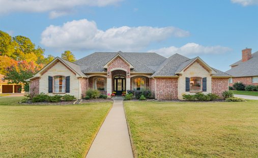 House in Hallsville, Texas, United States 1
