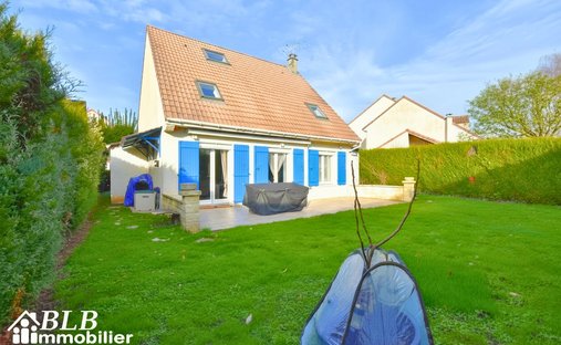 House in Pont du Routoir, Guyancourt, France 1
