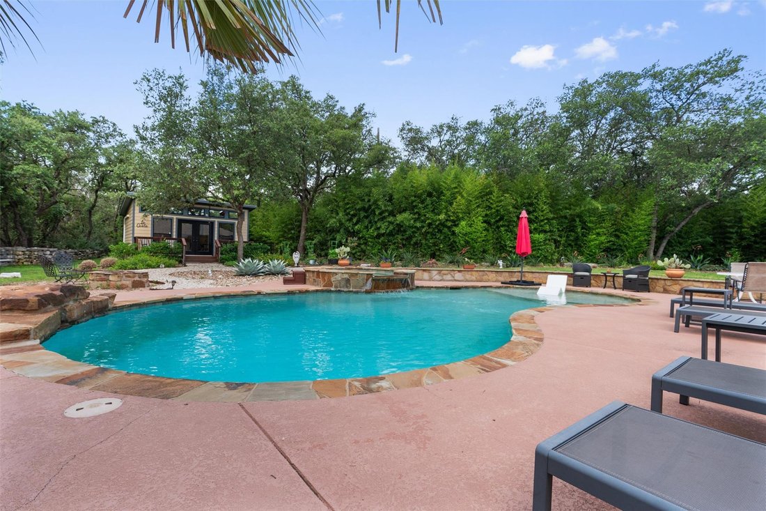 House in Georgetown, Texas, United States 3 - 18113160