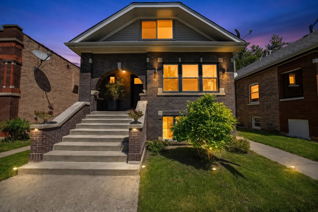 House in Berwyn, Illinois, United States 1 - 18101362
