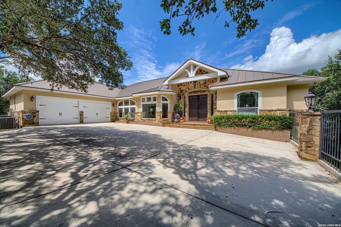 House in San Antonio, Texas, United States 2 - 18113076