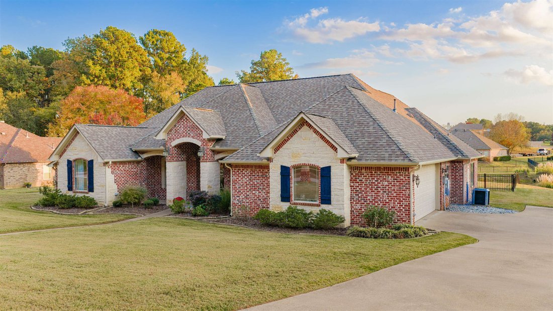 House in Hallsville, Texas, United States 5 - 17792449
