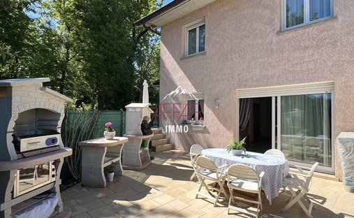 Haus in Collonges-sous-Salève, Auvergne-Rhone-Alpen, Frankreich 1