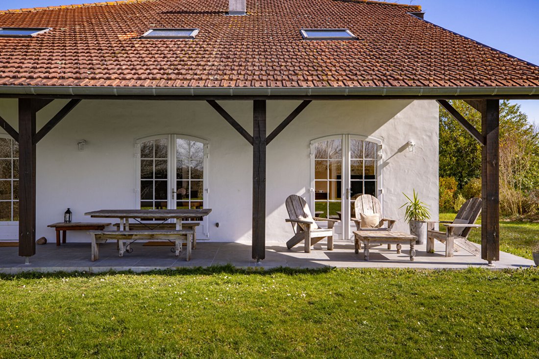 Villa in Bardos, Nouvelle-Aquitaine, France 2 - 18111620
