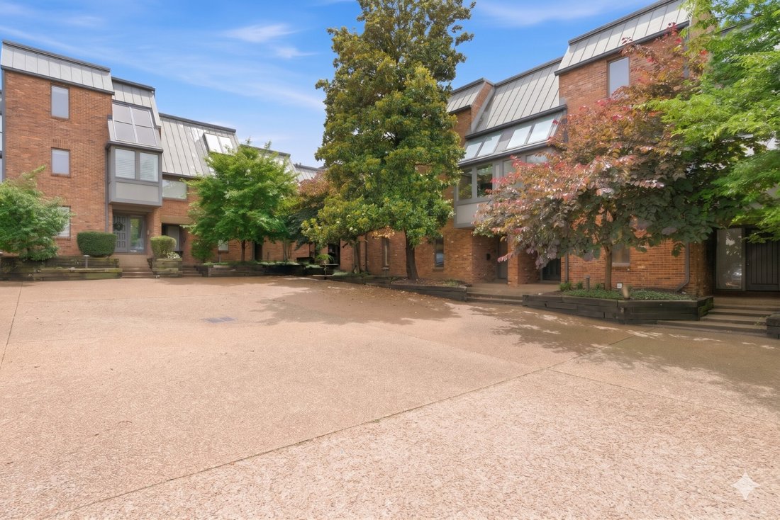 Townhouse in Forest Hills, Tennessee, United States 2 - 17894563