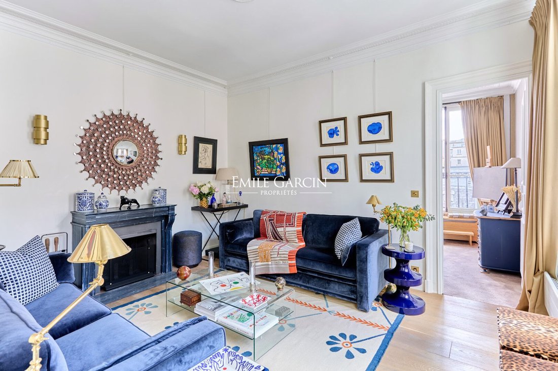 Apartment in Odéon, Paris 6e Arrondissement, Paris 4 - 18114974