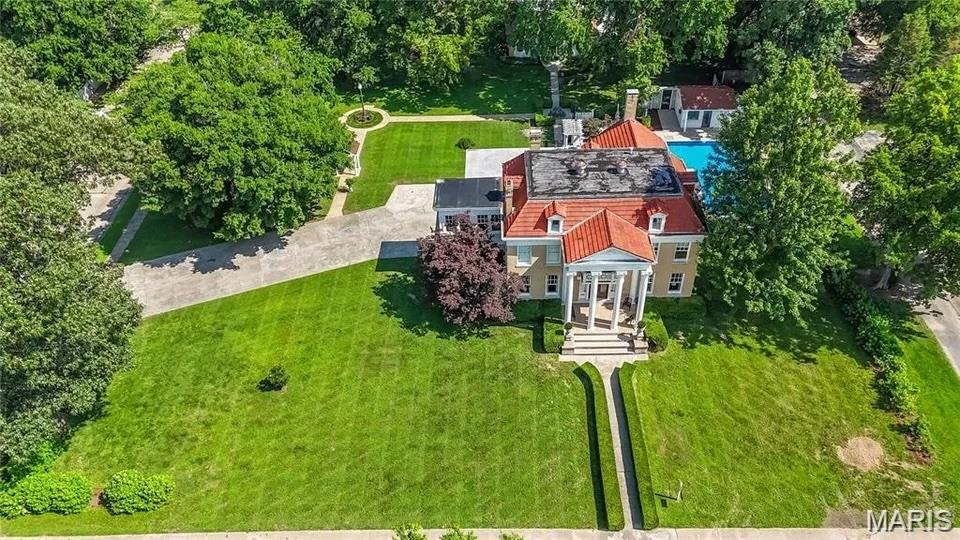 House in Sikeston, Missouri, United States 2 - 18112074