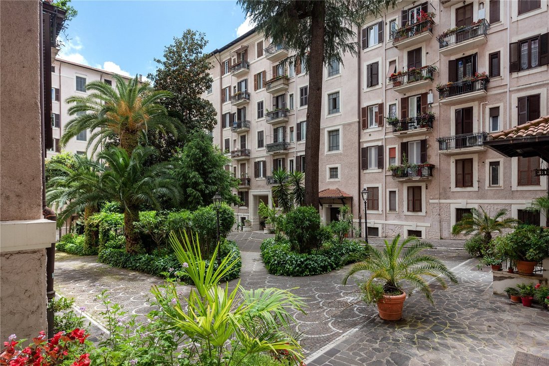 Apartment in Trieste - Coppedè, Rome, Italy 2 - 18111057