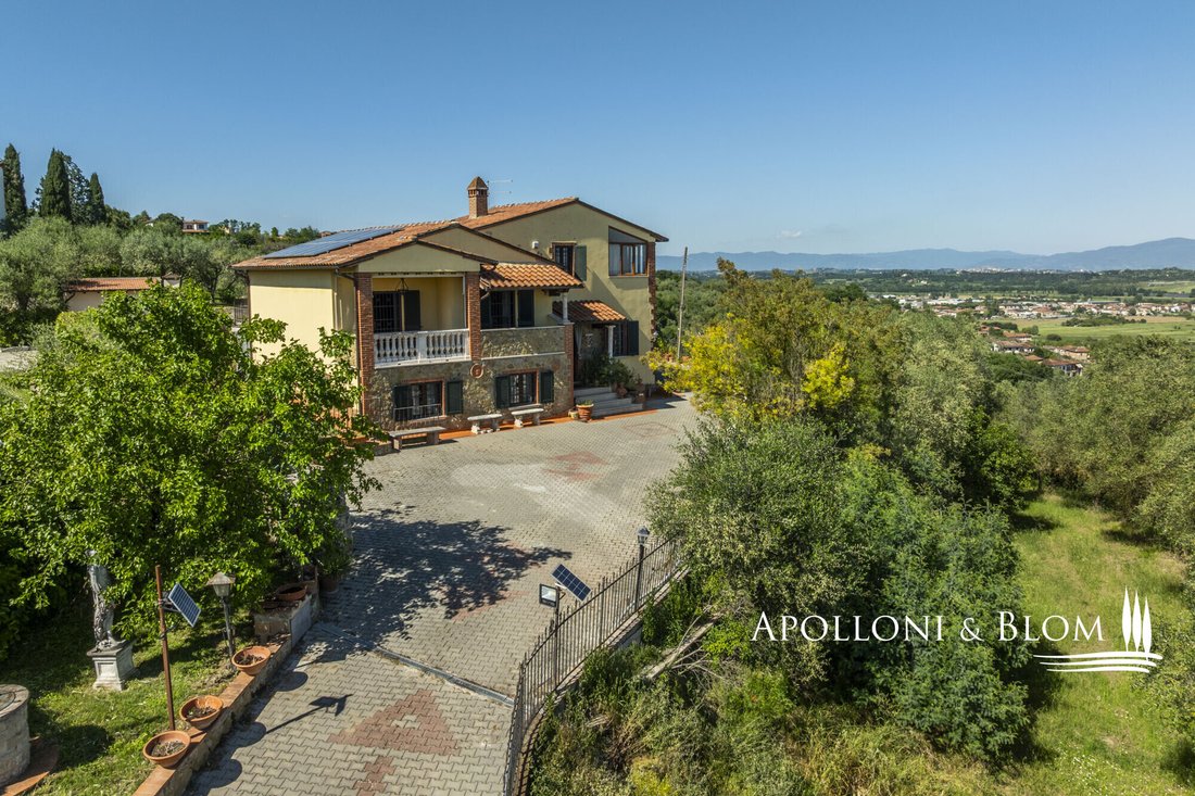 Villa in Sinalunga, Tuscany, Italy 3 - 16815025