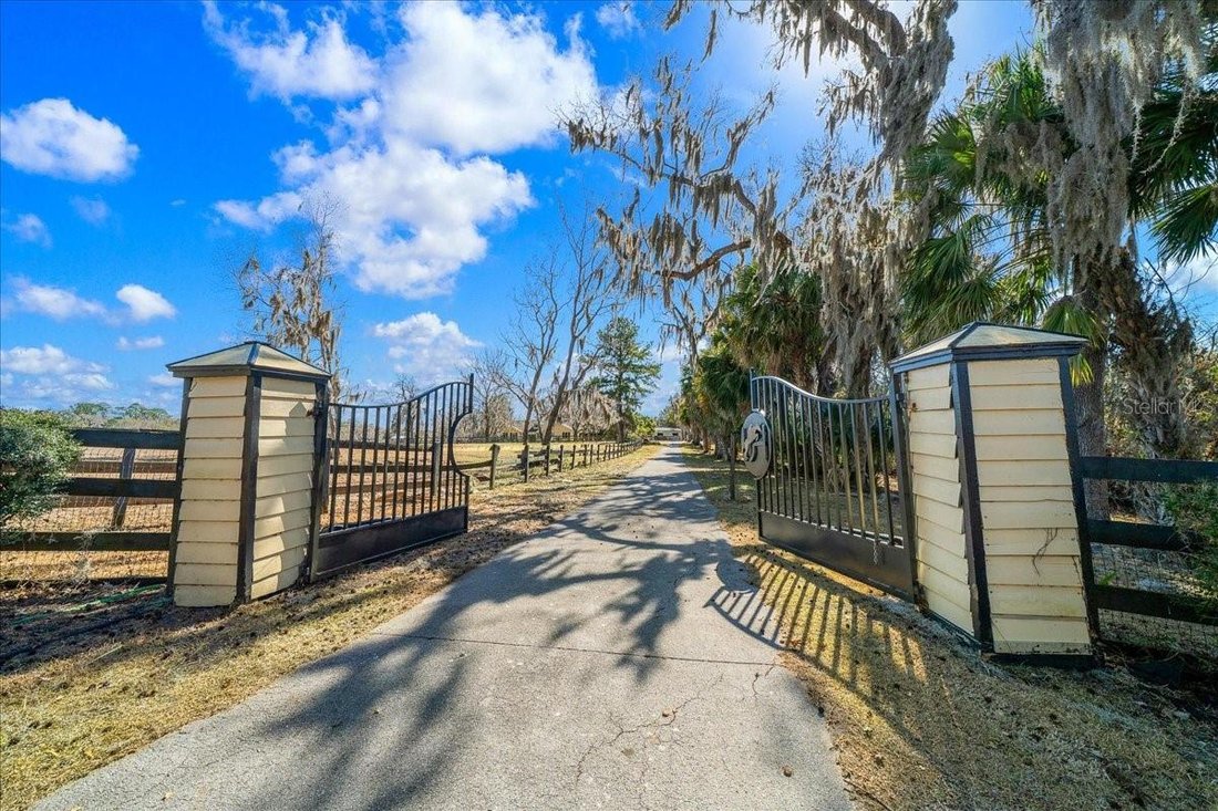 Maison à Ocala, Floride, États-Unis 3 - 18112451