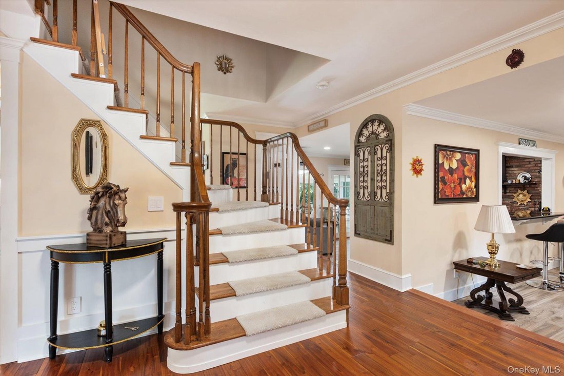 House in Northport, New York, United States 4 - 18112275