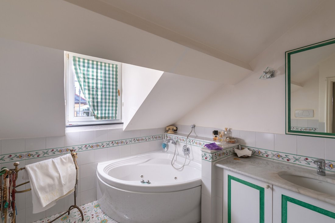 Apartment in Medio Levante, Genoa, Liguria 3 - 18110942