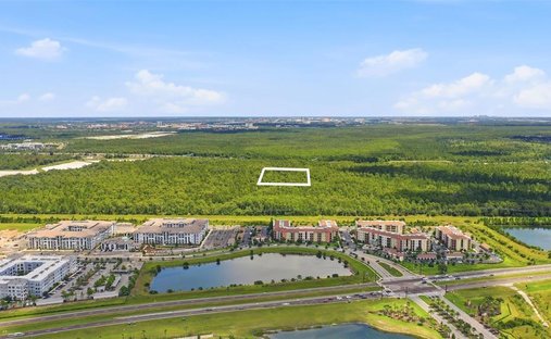 Land in Orlando, Florida, United States 1