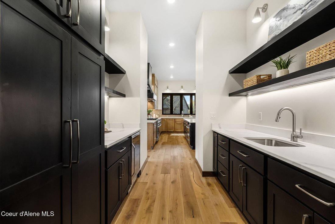 House in Sandpoint, Idaho, United States 4 - 18113126