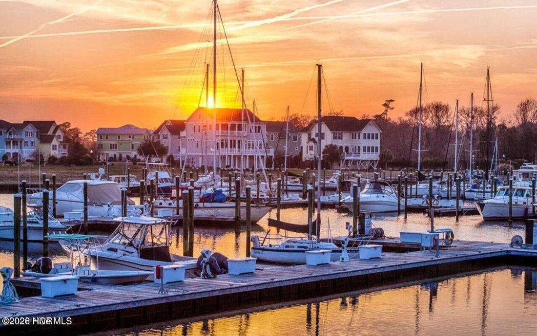 Condo in Southport, North Carolina, United States 5 - 18114787