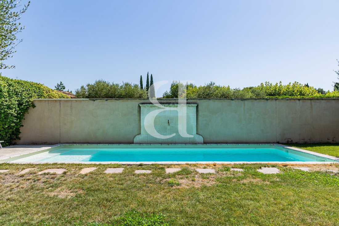 Villa in Maubec, Provence-Alpes-Côte d'Azur, France 5 - 16838325