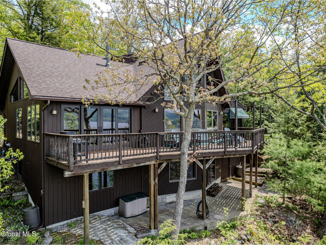 House in Putnam Station, New York, United States 1 - 18112429